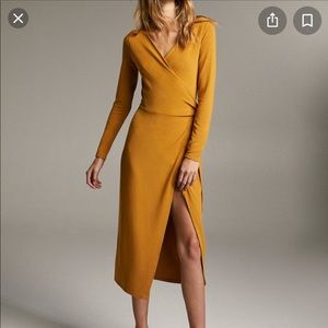 Babaton Gaudi dress in mustard yellow